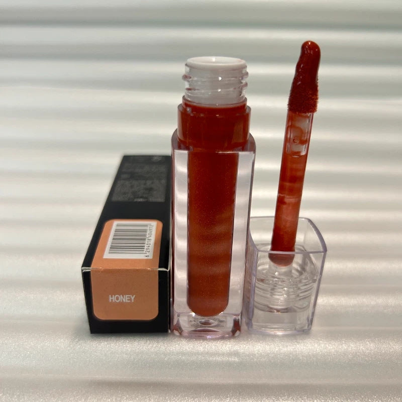 Huda Beauty Moisturizing Lip Gloss with Extra Shine